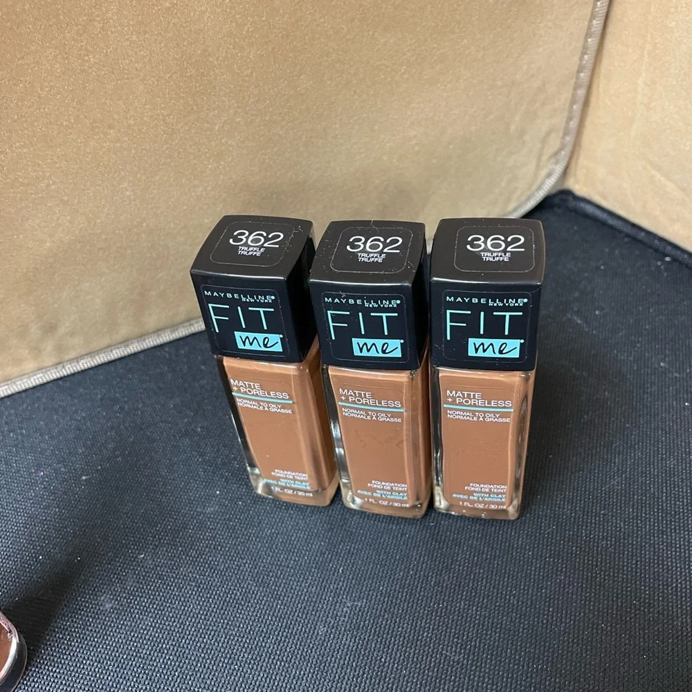 Maybelline fit me matte & poreless bundle